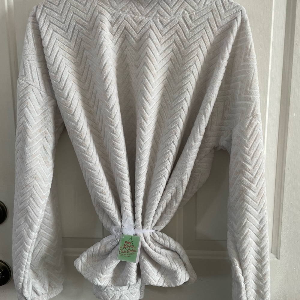 Maurice’s White Sweater for Women.